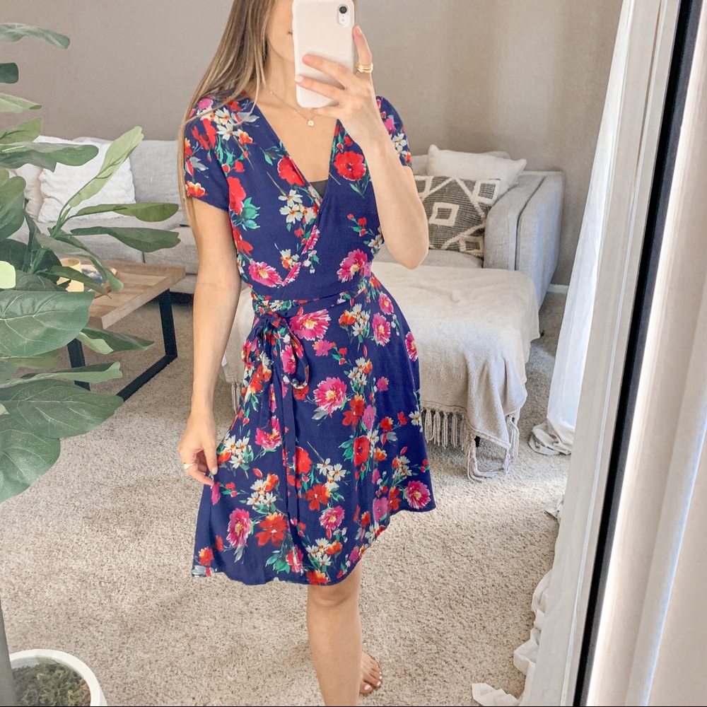 Yumi Kim Floral Wrap Mini Summer Dress L Navy